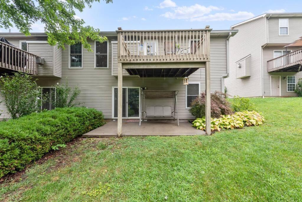 Beautiful Townhome, 11 Minutes To Downtown, Kcmo. Канзас-Сіті Екстер'єр фото